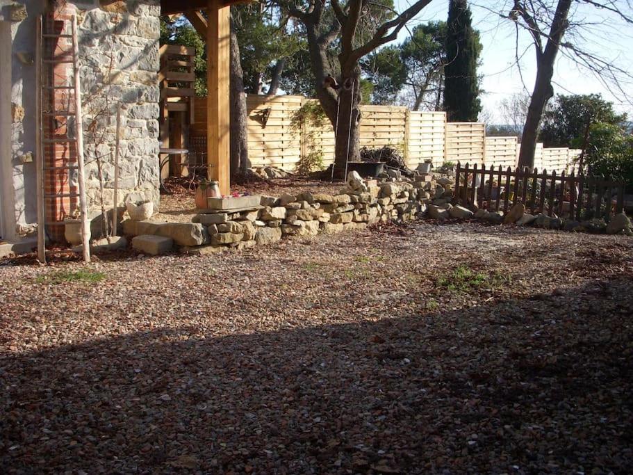 Un Havre De Paix Villa Aigues-Vives  Ngoại thất bức ảnh